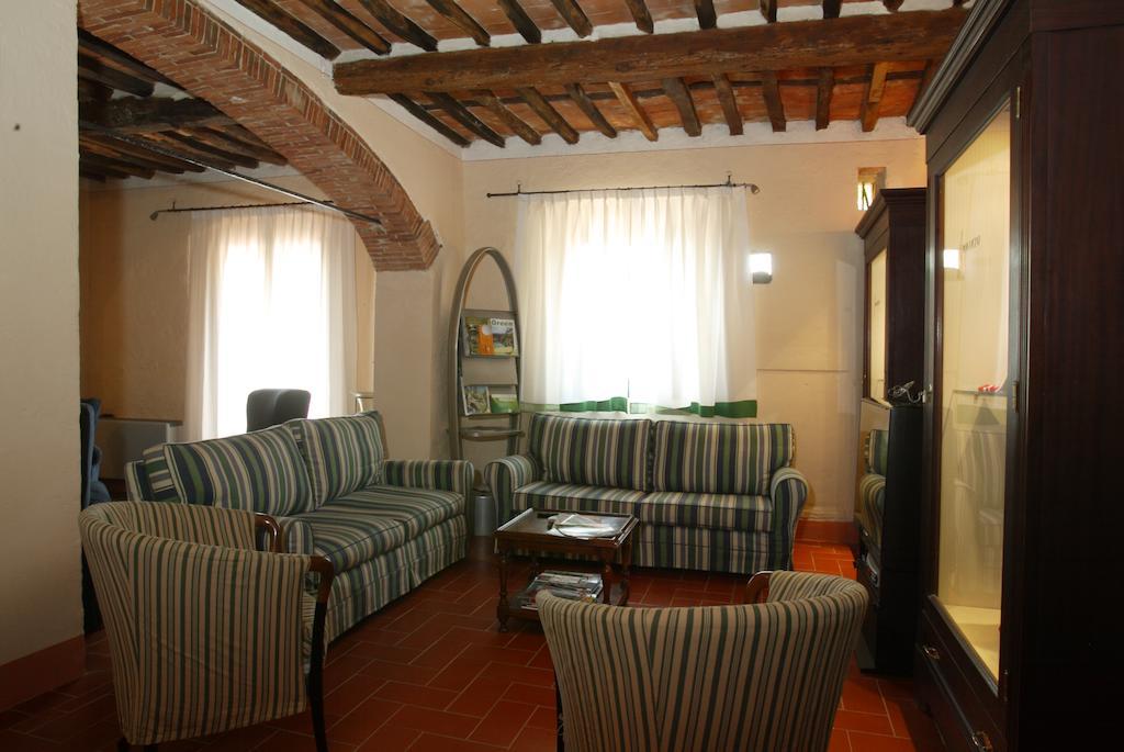 La Foresteria Montecatini Golf Monsummano Terme الغرفة الصورة